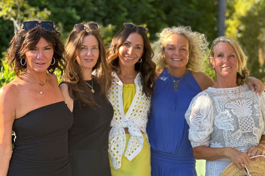 Heather Carmell and Chapman ladies